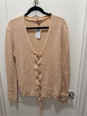 Windsor Lace-Up V-Neck Sweater - Beige